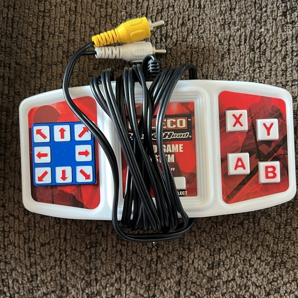 Head to Head Video Game System - Black - Picture 7 of 11